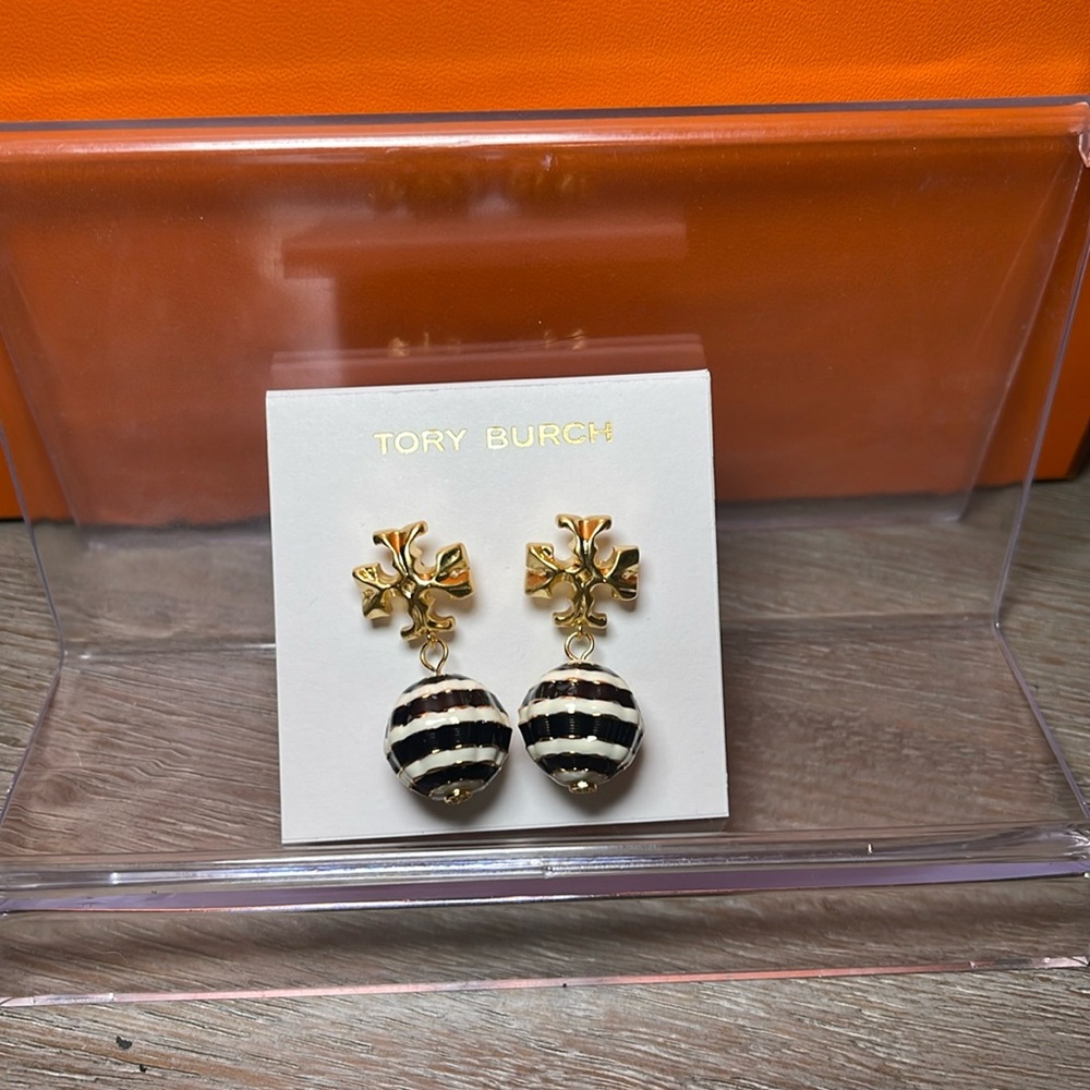 Tory Burch Roxanne Gold Enamel Striped Drop Logo Earrings - Picture 2 of 4